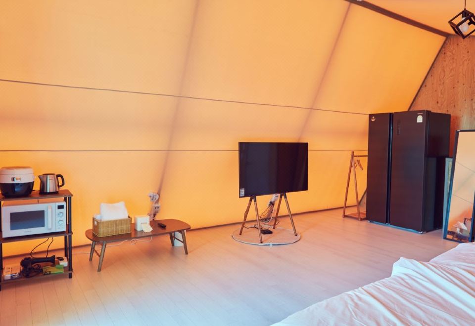 글램핑 내부 시설