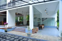Eden Grand Hotels in Dambulla