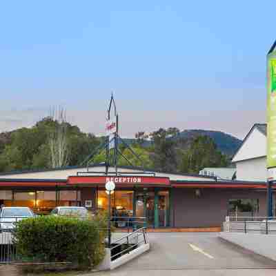 イビス スタイルズ タムワース Hotel Exterior