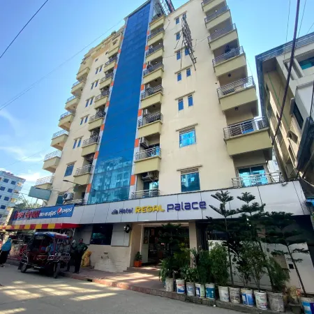 Hotel Regal Palace