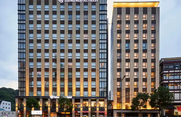 松山大和魯內酒店