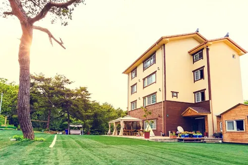 Yongin Road 47 Pension