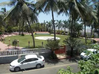 Sandy Resort Hôtels à : Valsad