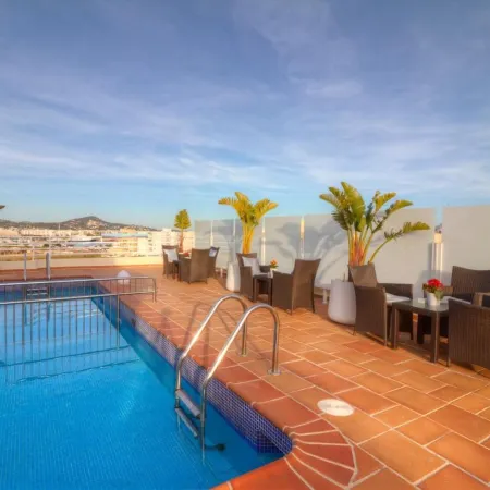 Hotel Royal Plaza