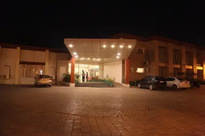 Flamingo Tourist Resort Hotels in Хісар
