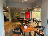 Hotel Casa de Patio Hotels in Pilerne