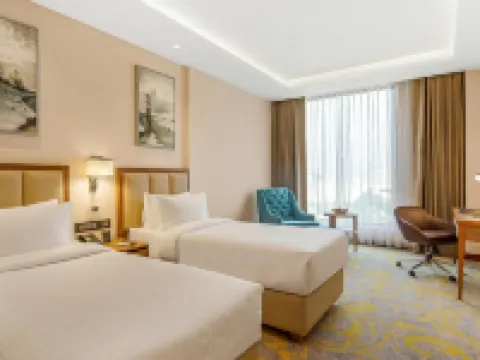 Golden Tulip Jalandhar Hotels in Jalandhar