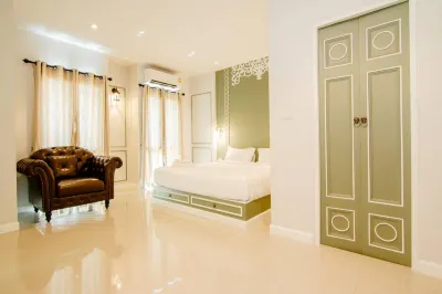 Anakin Boutique Hotel Hotels near Wat Sala Loi