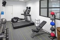Courtyard Stamford Downtown - Gym