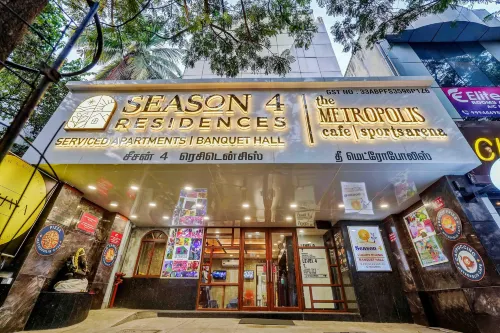 Season 4 Residences - Teynampet Near Apollo Hospital ,Balaji Dental, US Consulate - que admiten mascotas