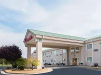 Ramada by Wyndham Strasburg/Shenandoah Valley Hotels in Shenandoah County
