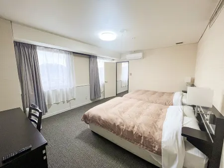 Hotel Crown Hills Fujinomiya Отели рядом с достопримечательностью «Asagiri Plateau»