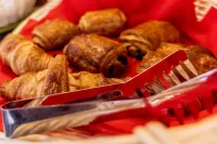 Brit Hotel Confort Hélios Agde - Breakfast