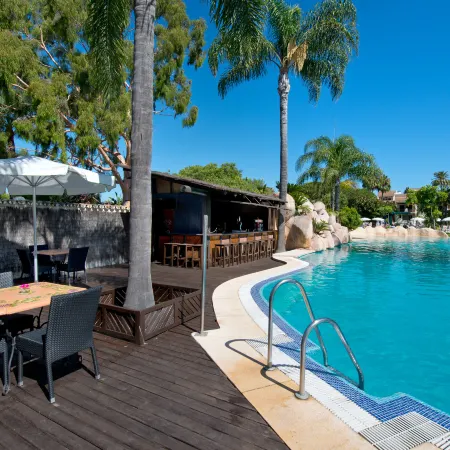 BlueBay Banús