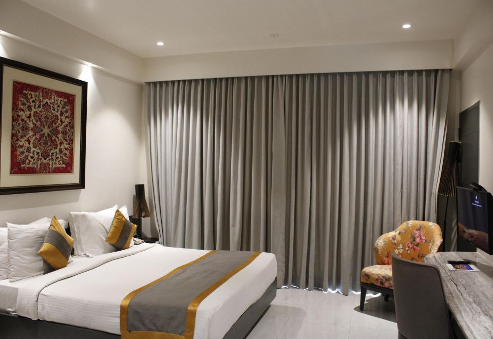 Binori Hotel Ahmedabad Over view