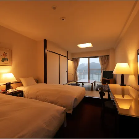 Resorpia Kumihama