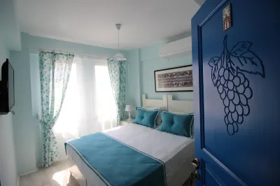 Nilada Bozcaada Hotel dekat Okyanus Tekne Turu