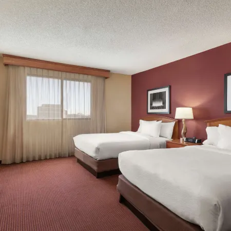 Embassy Suites by Hilton Kansas City International Airport