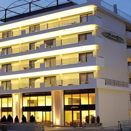 Four Seasons Hotel