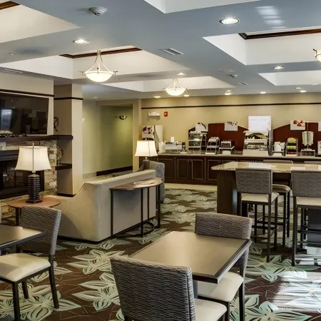 Holiday Inn Express & Suites NEVADA by IHG