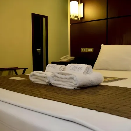 The Grande Suites