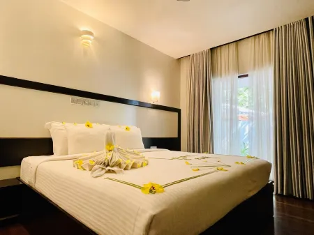 Madi Finolhu Guesthouse Отели в г. Kunfunadhoo