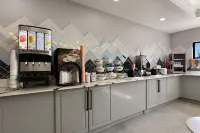 Comfort Inn & Suites Ashland - Richmond North - breakfast