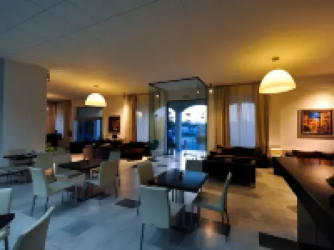 Kleopatra Inn Hotels in Messini