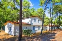 Azureva Longeville-Sur-Mer Hotels in La Tranche-sur-Mer