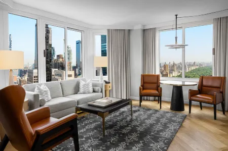 The Luxury Collection Hotel Manhattan Midtown Отели рядом с достопримечательностью «Спортивная площадка Абрахам Линкольн»