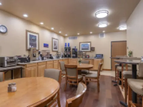 Best Western Devils Tower Inn Hotels in Hulett