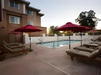 โรงแรม The Oaks Paso Robles - ที่มีสระว่ายน้ำ