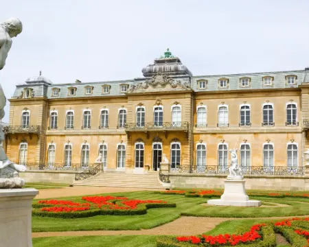 ホリデイ イン ロンドン - ルートン エアポート by IHG ルートンのホテル