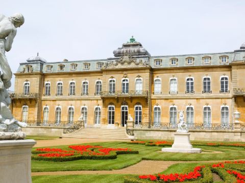 倫敦魯頓機場假日酒店