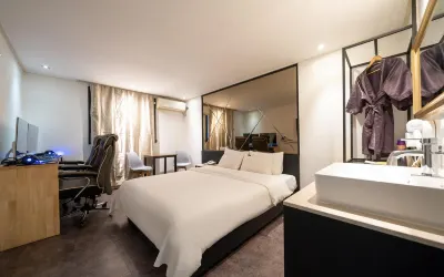 Daily Heaven Hotel Hôtels à : Pyeongtaek