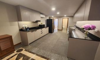 United Tower Thonglor by Aspira