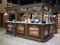Shakhristan Hotel デルベントのホテル