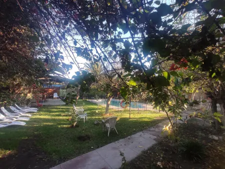 Hotel Halley Отели в г. Викунья