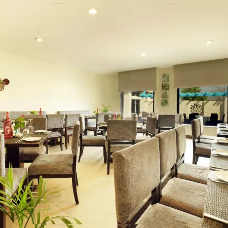 TreeHouse Sunrise Resort & Caravan Park Neemrana