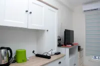 Comfort Studio Apartment for 4 Pax at Podomoro Golf View By Travelio