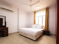 Super OYO 145 Jandul Salalah 2 Furnished Apartment 鄰近Salalah Grand Mall的酒店