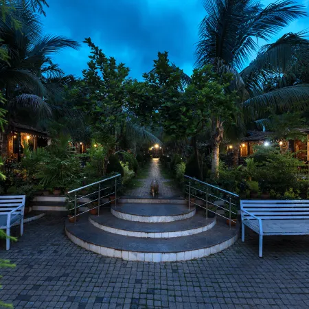 Little Cove Nature Resort