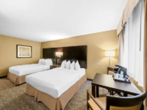 Best Western Plus Mariposa Inn  Conference Centre Hotels in Orillia