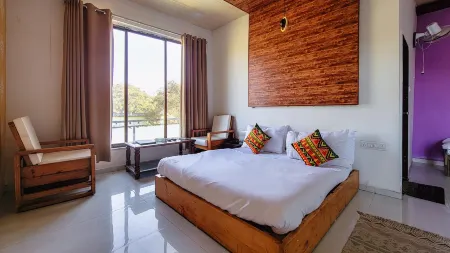 Rudraksha Inn Отели рядом с достопримечательностью «Guru Sikhar»