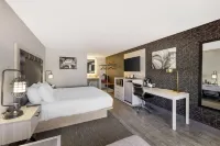 Aiden by Best Western @ South Reno