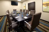 Hawthorn Suites by Wyndham Wheeling at the Highlands Hotels in Wheeling