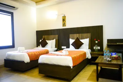 Hotel City Inn Hotels in Raja Park