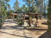 The Chalet VertVentoux - Charming Wooden Chalet for a Cozy and Relaxing Getaway