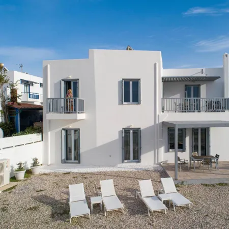 Milos Waves Luxury Apartments