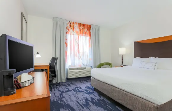 莫沃萬楓酒店及套房